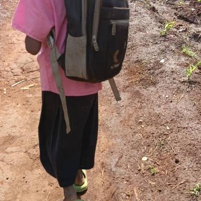 Un Voyage d’Espoir : L’Impact de la MÄ PÖGNE International Foundation